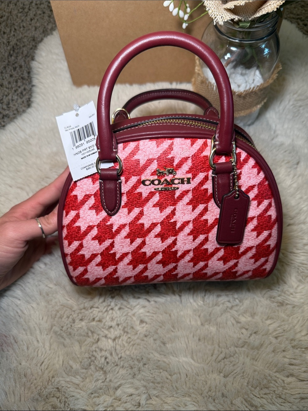 ✨NWT COACH Red Houndstooth Dome Satchel Bag✨ - Picture 2 of 12